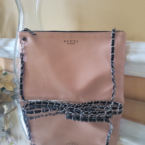 Gucci - Picture 15 of 17